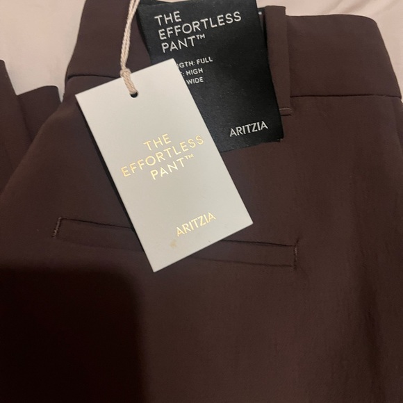 Aritzia -The Effortless Pant Crepette - Picture 3 of 8